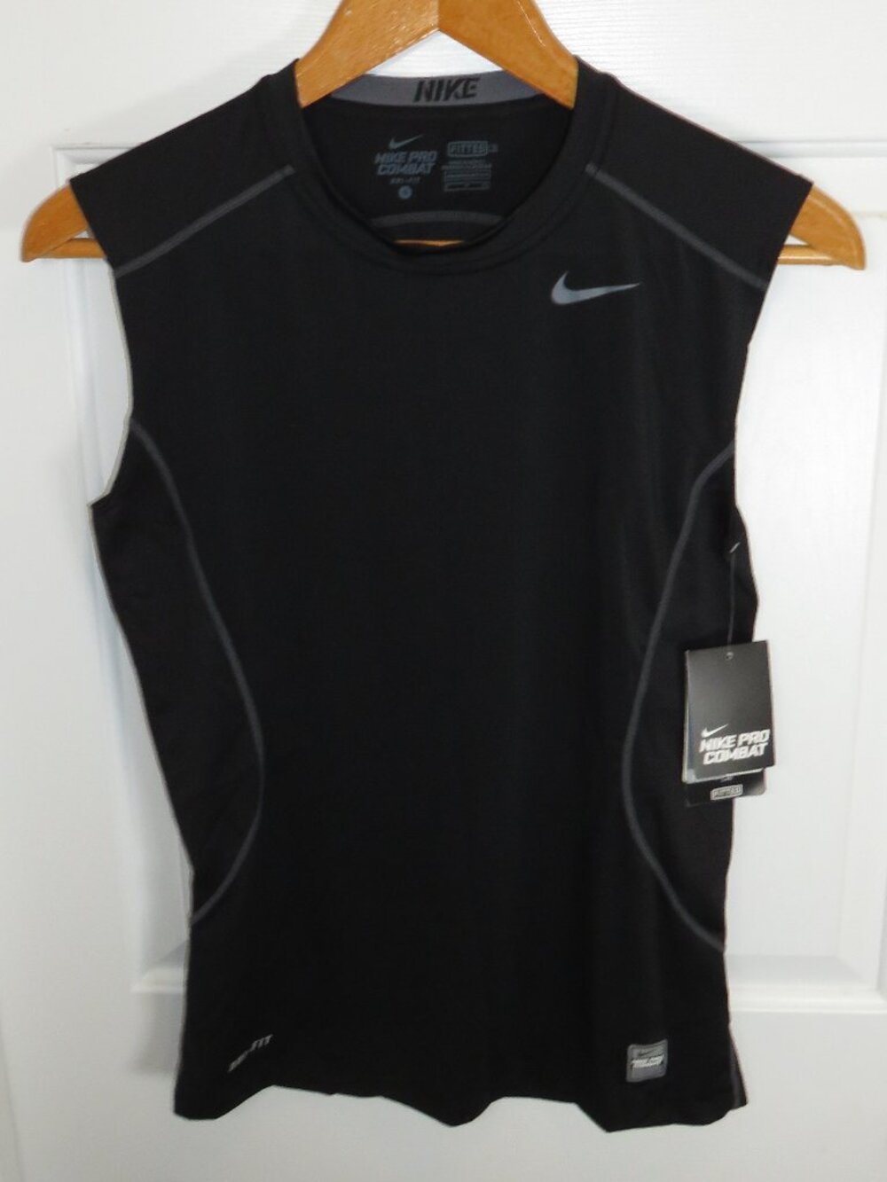 *NWT* Nike Pro Combat Competition Base Layer Stretch Dri-FIT 449786-012 Small